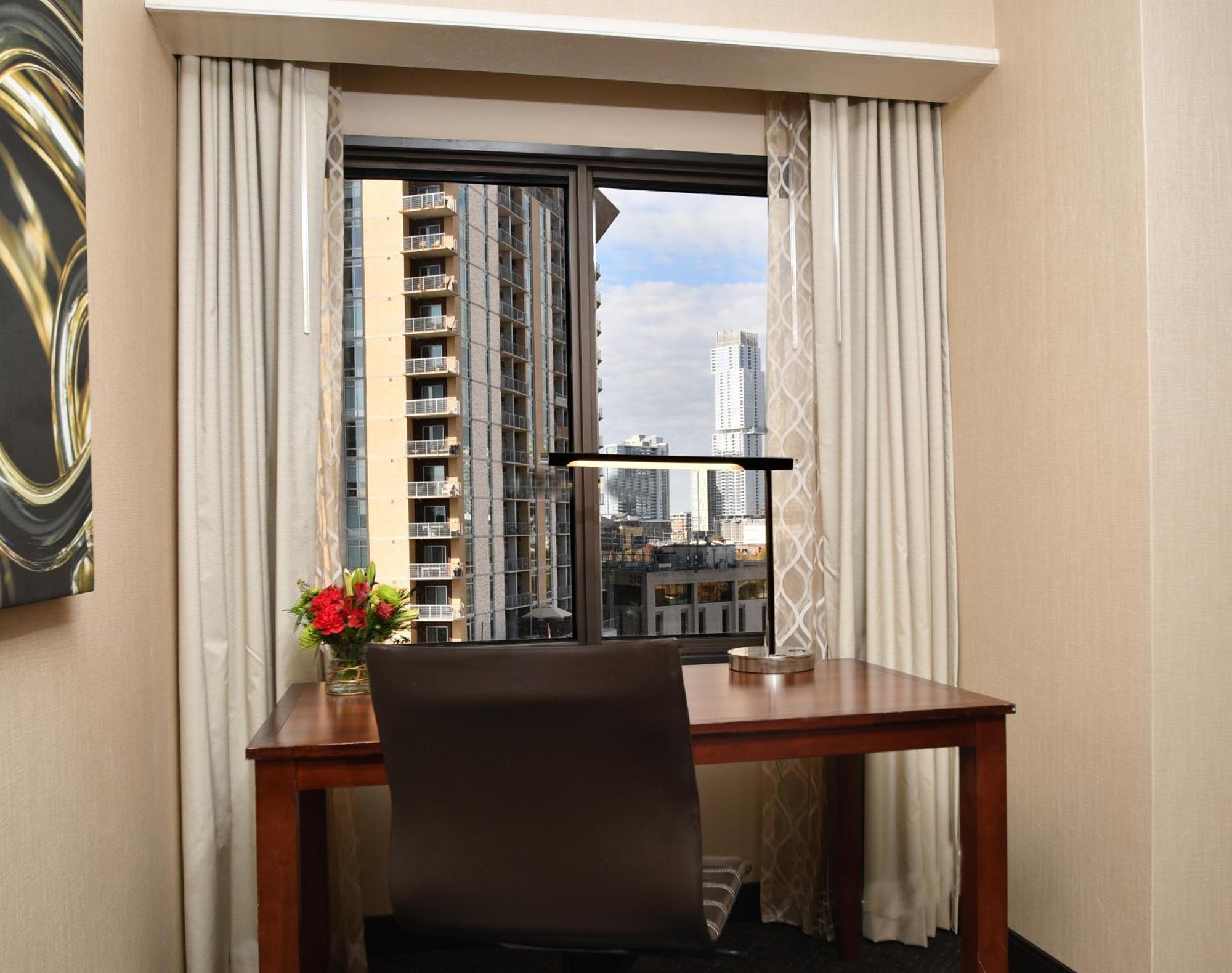 Embassy Suites By Hilton Austin Downtown South Congress Kültér fotó