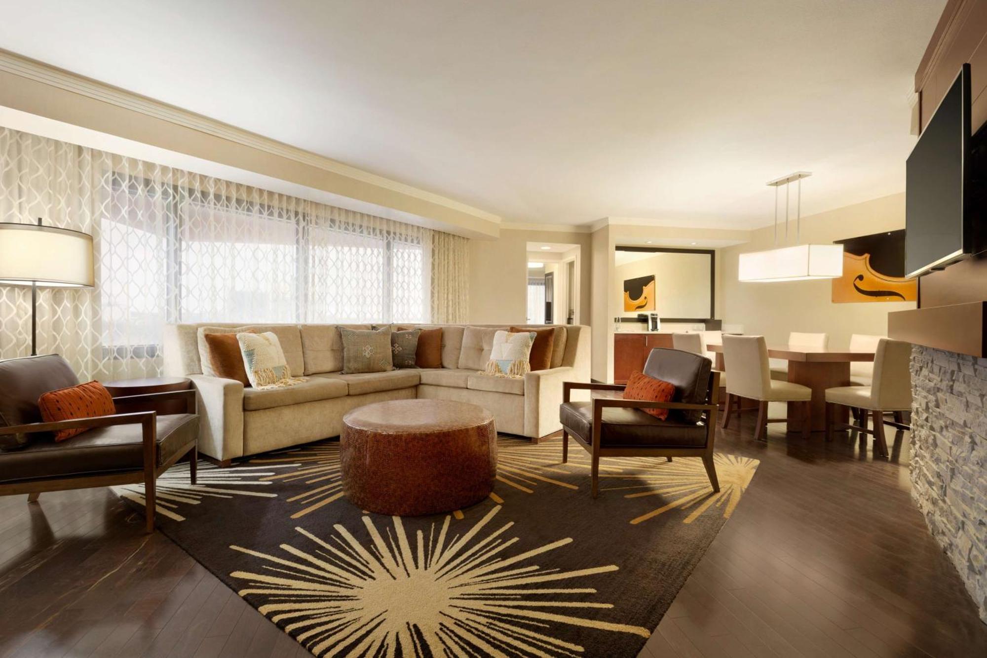 Embassy Suites By Hilton Austin Downtown South Congress Kültér fotó